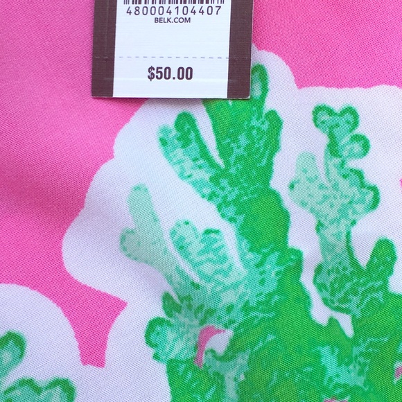 ♥️NWT Crown and Ivy Blouse size Small - Picture 10 of 12